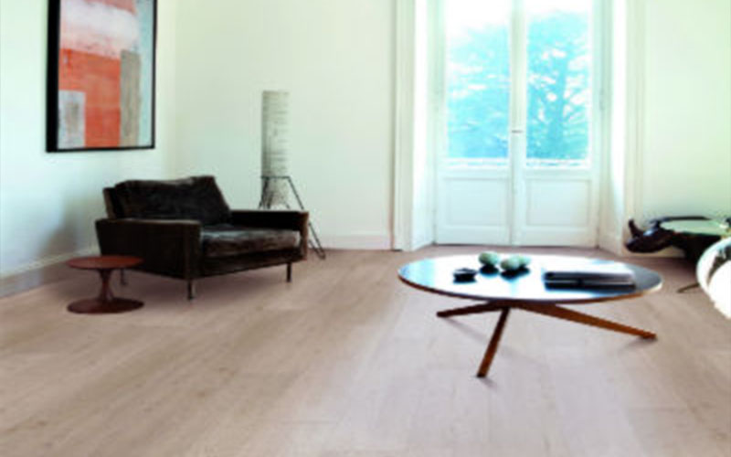 Plinten in huis